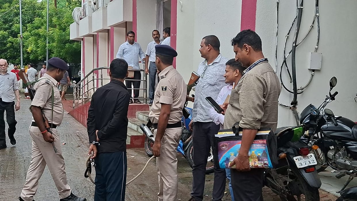 ADEO EXAM SCAM MASTERMIND ARRESTED IN PATNA, PRODUCED BEFORE MUNGER COURT