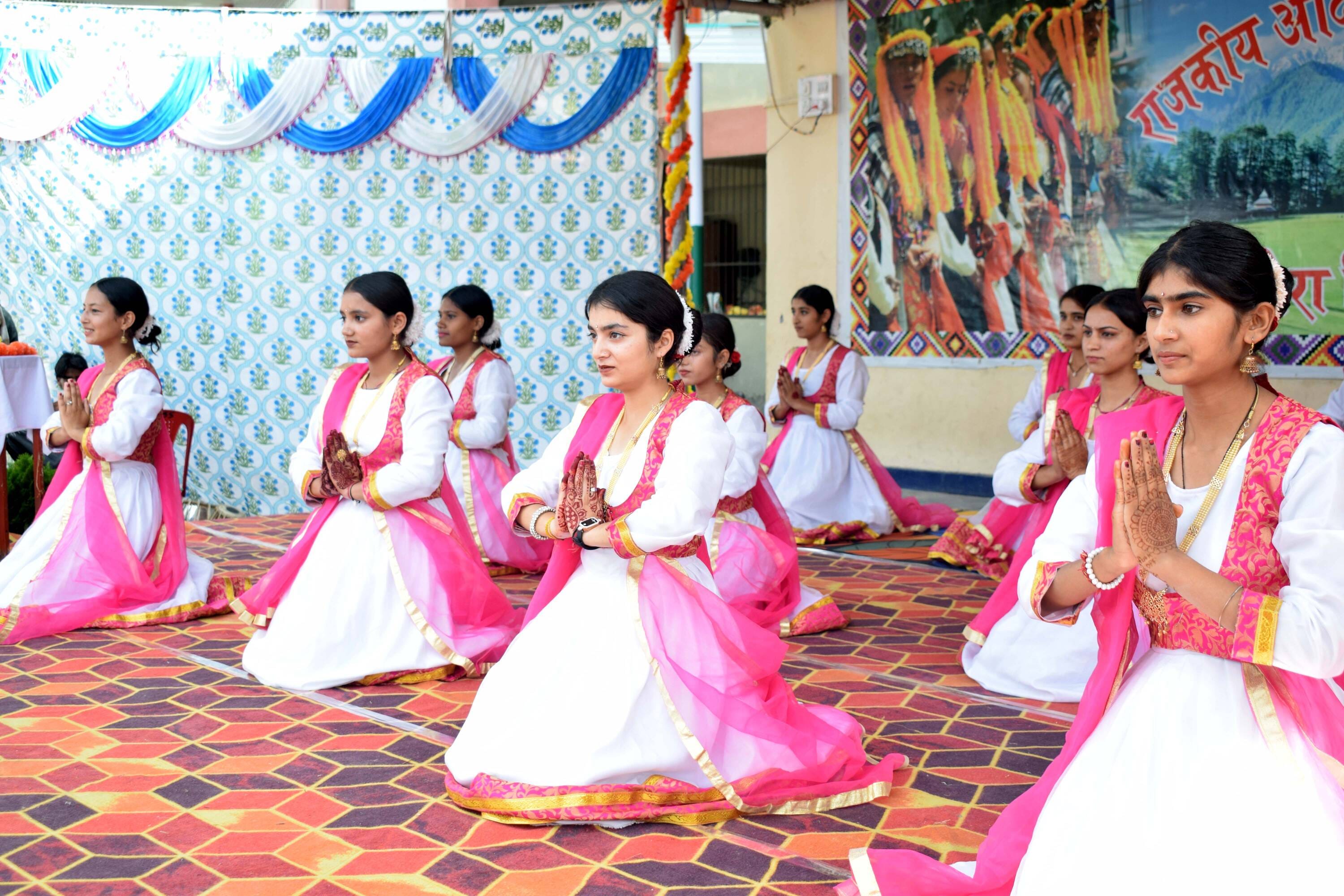 राजकीय आदर्श वरिष्ठ माध्यमिक पाठशाला बजौरा में  सांस्कृतिक एवं खेल प्रतियोगिताओं का भव्य शुभारं