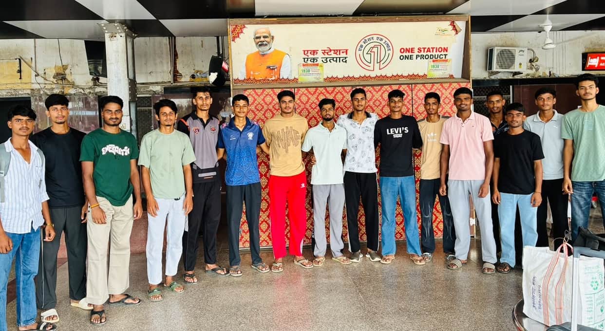 Volleyball players from the division will showcase their prowess at the state level.