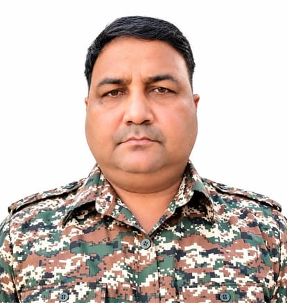 सीआरपीएफ जवान दिनेश चंद का फाइल फोटो