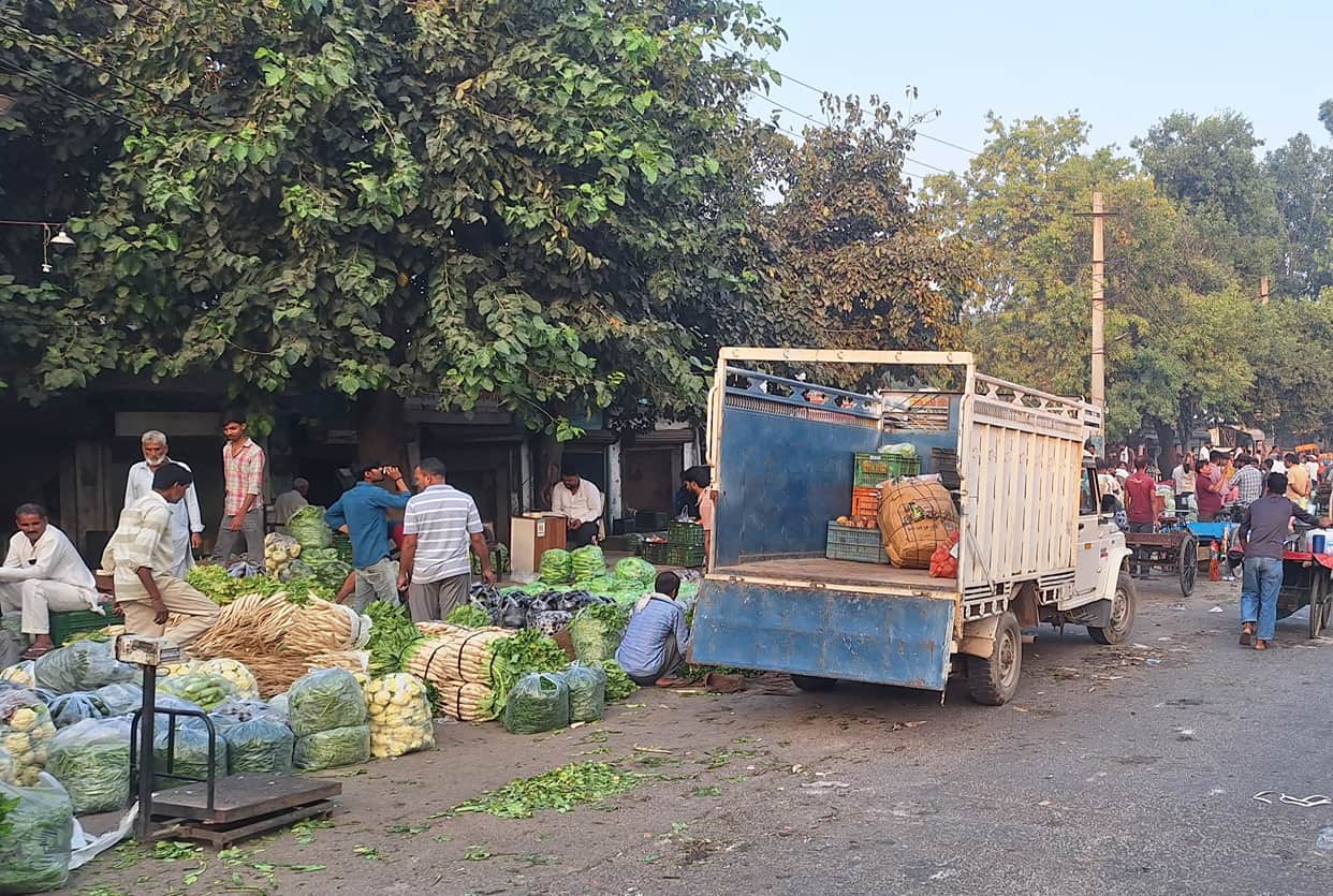 Encroachment returns to the road after enforcement action; questions raised over Municipal Council's monitoring.