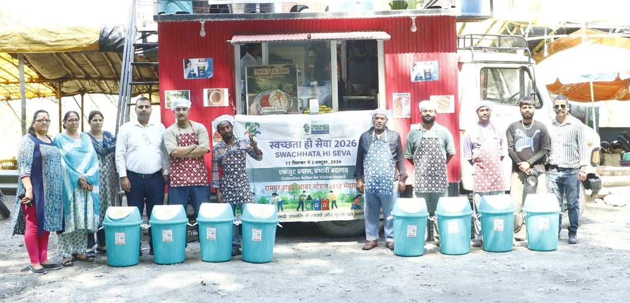 Street food vendors along NH-5 taught a lesson in hygiene