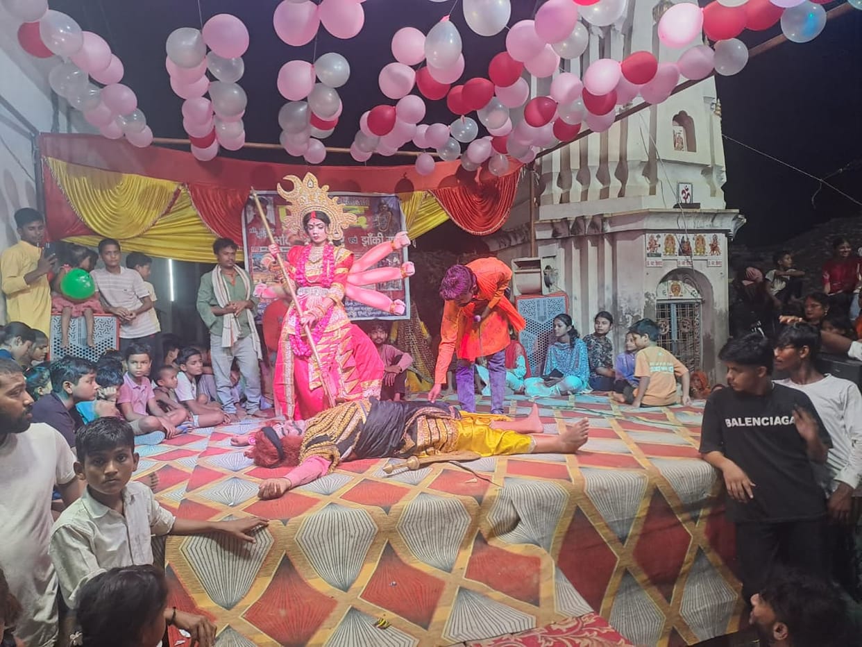 Enchanting tableaux adorn the Ganesh Festival.