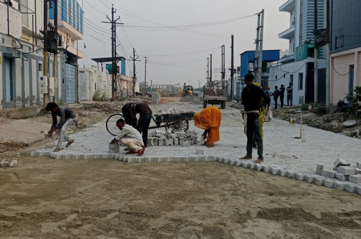 Roads in Tronica City's industrial areas to be improved; work has begun.
