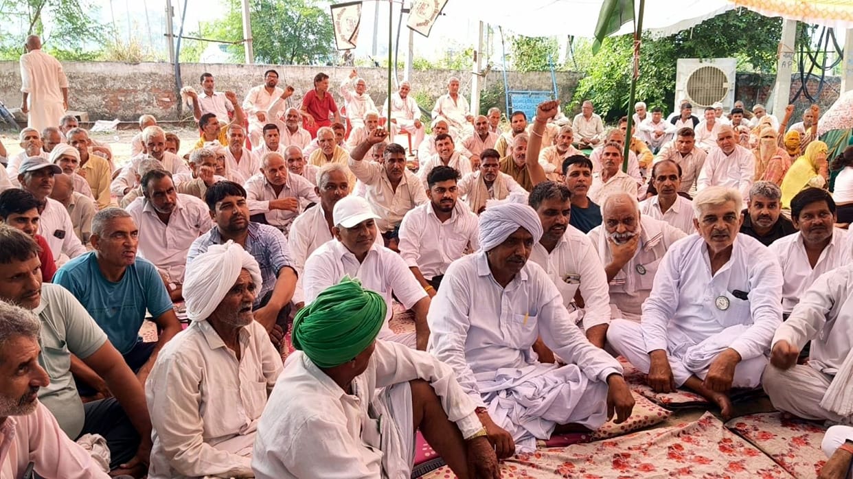 Villagers stand guard at Haat power station, give ultimatum till 2 pm today