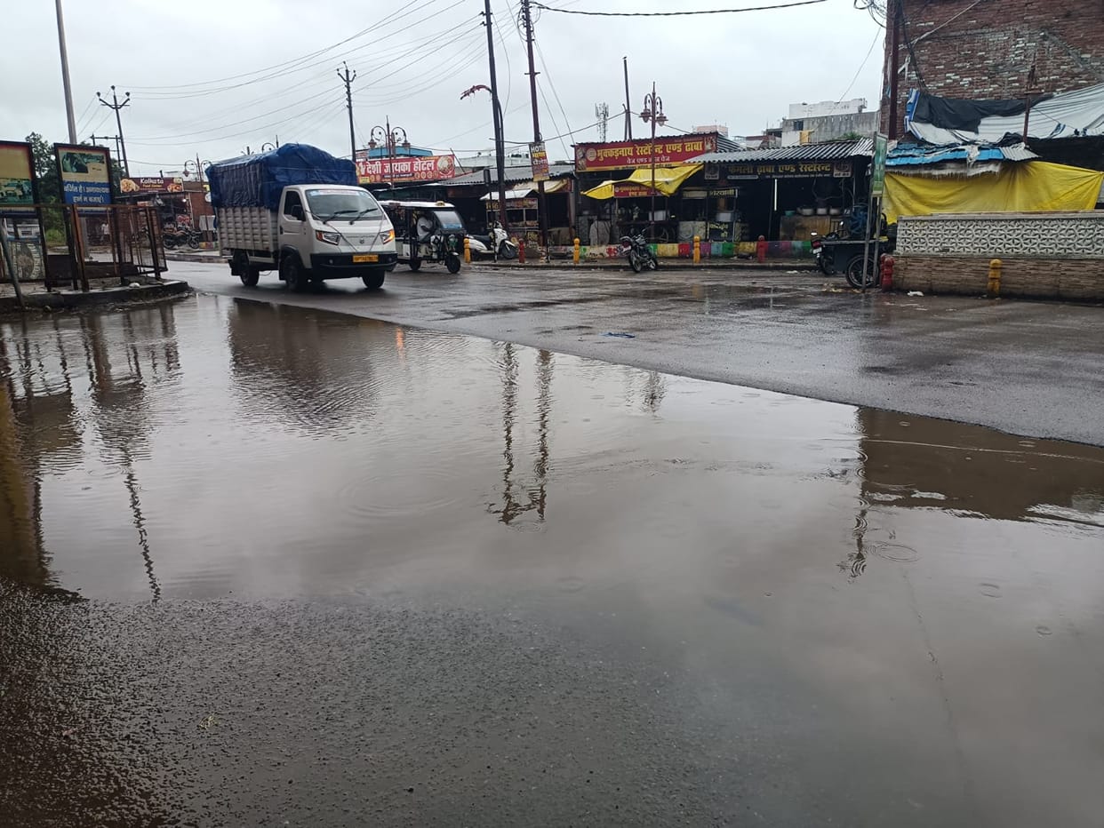 Relief in some areas, torrential rain causing havoc in others; normal life disrupted.