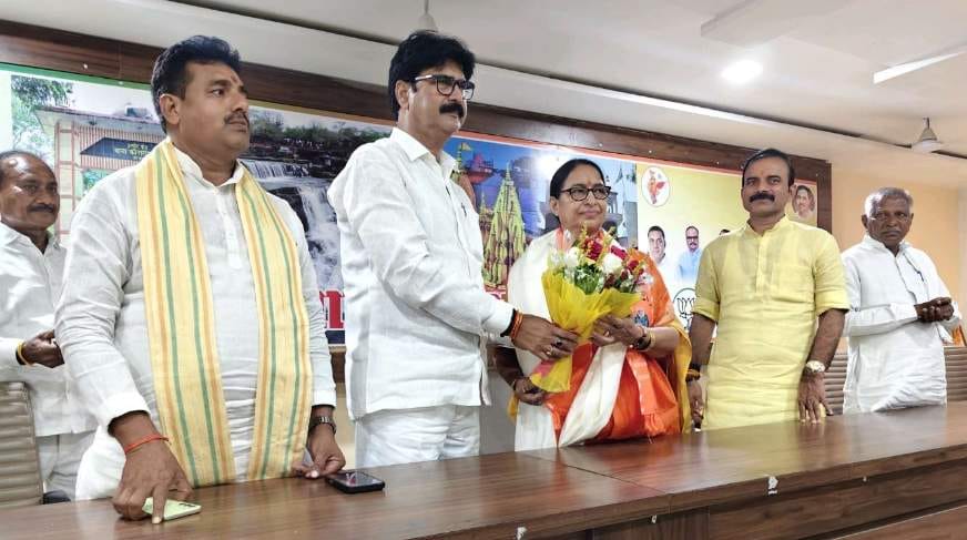 Continuous dialogue with party workers is essential: Meena Chaubey