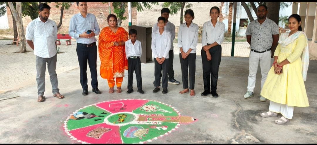 Neelam-Suman spread creativity in rangoli