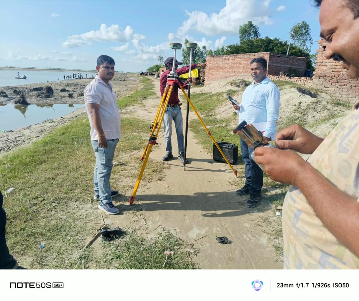 Bathymetric survey for flood control in the Ganga begins.