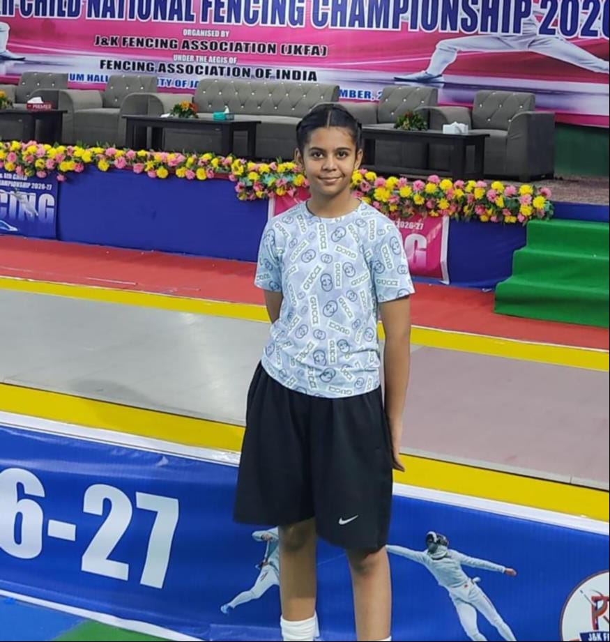 11-year-old Gursirat won 7 bouts at the national fencing championship.