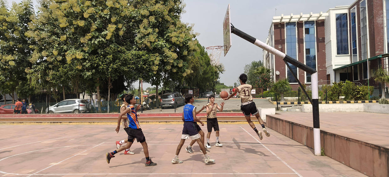 Rahen emerged as the winner in hockey, while Kangra won in handball.