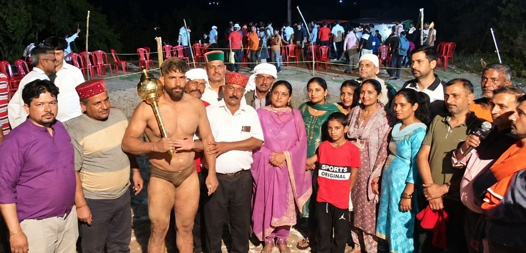 Dhami's Bhupinder Pehalwan wins the 'Badi Maali' title.