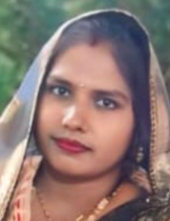 मोनिका का फाइल फोटो। स्रोत : परिजन