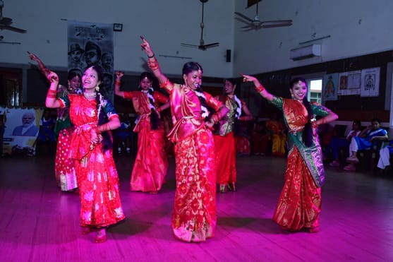 Riya Gupta secured first place in the solo category of the dance competition