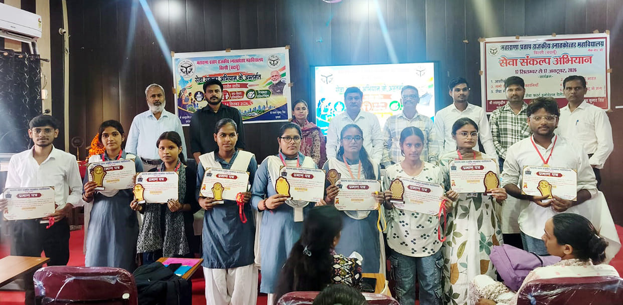 Madhubala topped in painting, Kanhaiya in speech, and Khushi in debate.