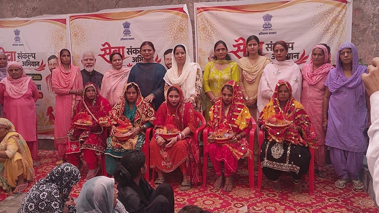 Women were made aware of nutrition and health at the 'Angan Milan Utsav'.