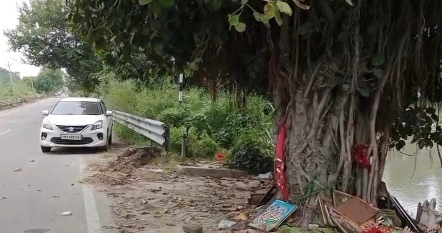 Body of cab owner returning from in-laws' house found in car; murder and dumping alleged.