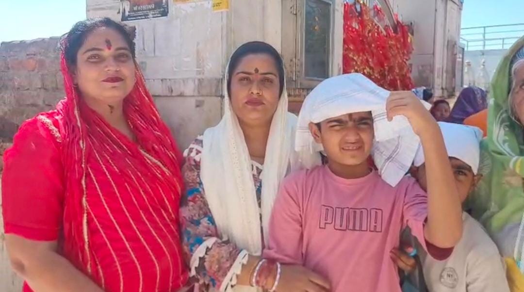 Silver eyes offered at the Mother's shrine upon the restoration of the son's eyesight.