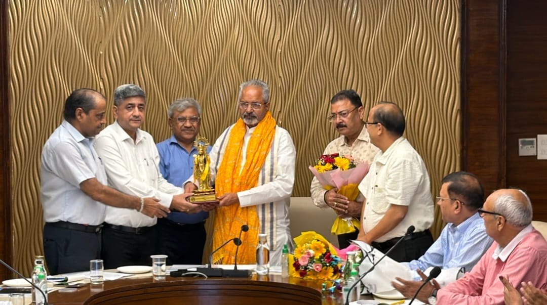 Deliberations on boosting industrial productivity