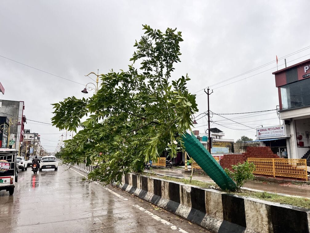 Roads cave in after three days of rain