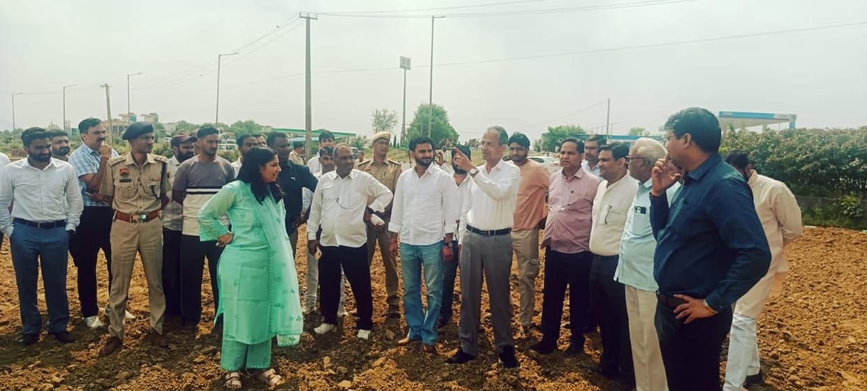 CM Saini will welcome the 'Seva Yatra' from Vadnagar to Varanasi at the adopted village today.