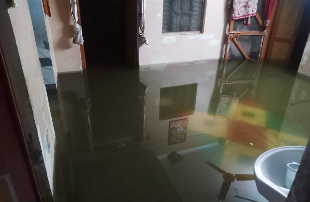Streets submerged in water, trouble entered homes