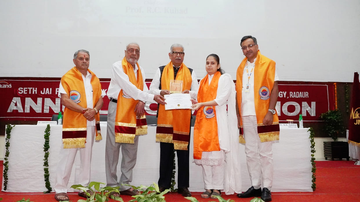 Gurmeet and Lavish won gold medals