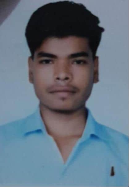 कैराना में यमुना में डूबे विमल का फाइल फोटो-परिजन