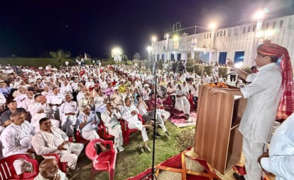 कार्यकर्ताओं को संबोधित करते दीपेंद्र हुड्डा। प्रवक्ता