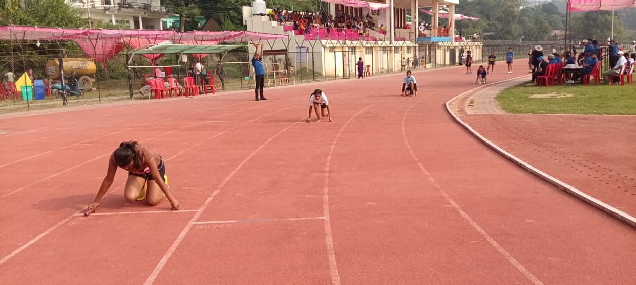 Punjab's Hunarpreet secured the first place in the girls' 400-meter event.