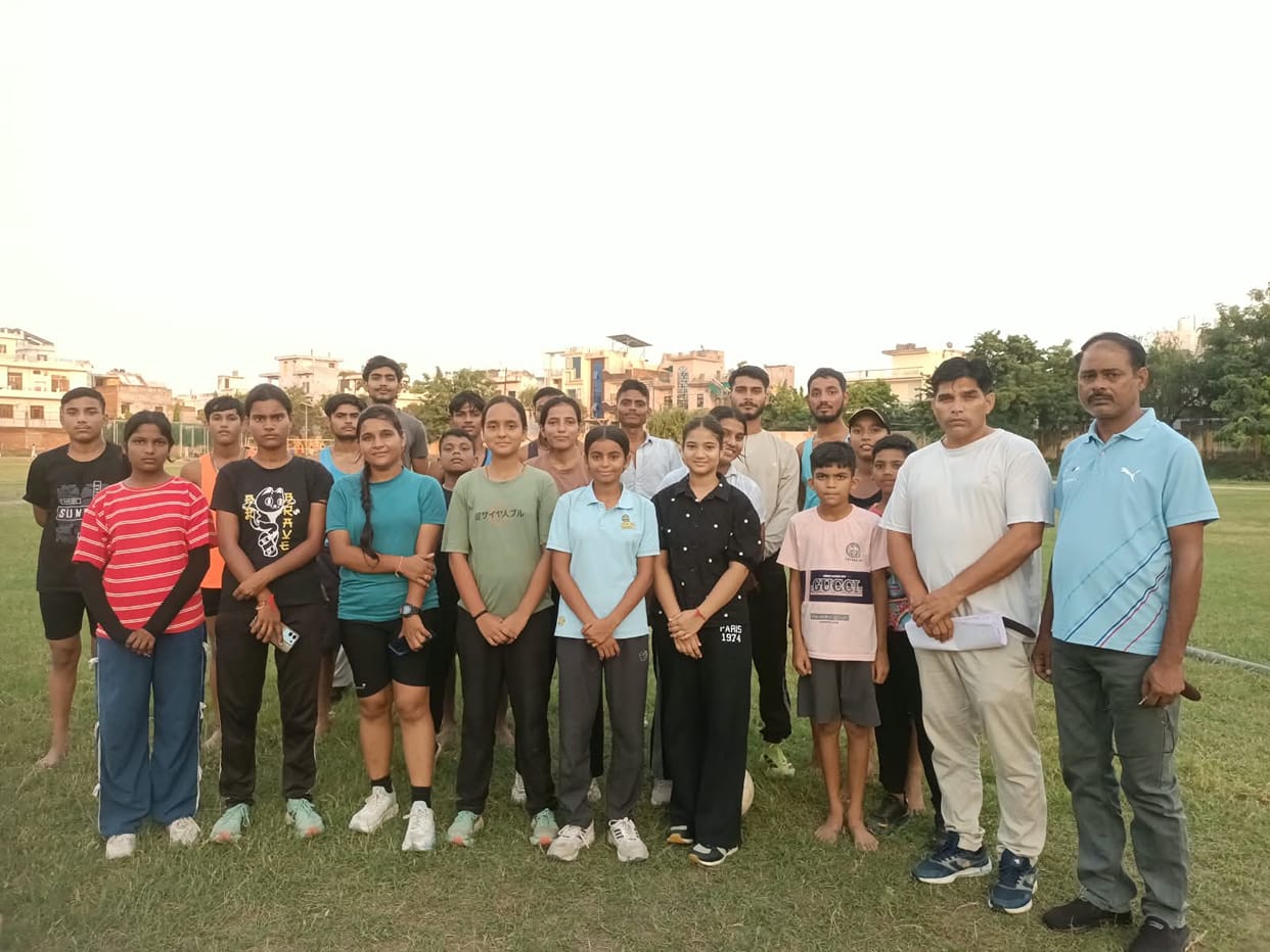 36 athletes selected for the divisional athletics team