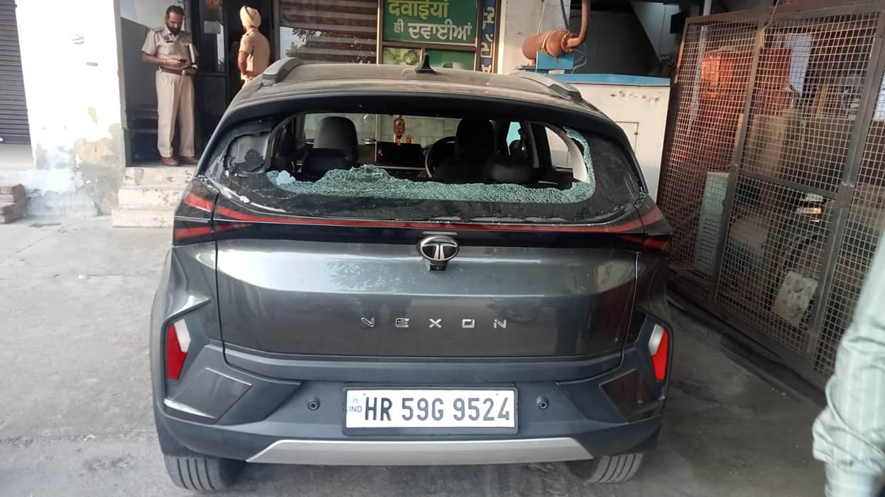 Bricks pelted at doctor's car and windows smashed during a dispute between a husband and wife