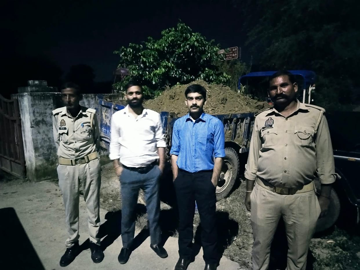 The Naib Tehsildar seized six tractors involved in illegal soil mining.