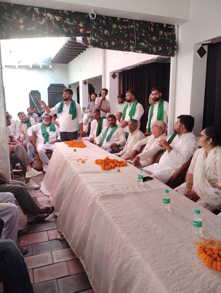 Exploitation of farmers will not be tolerated; warning issued to lay siege to the Tehsil office.