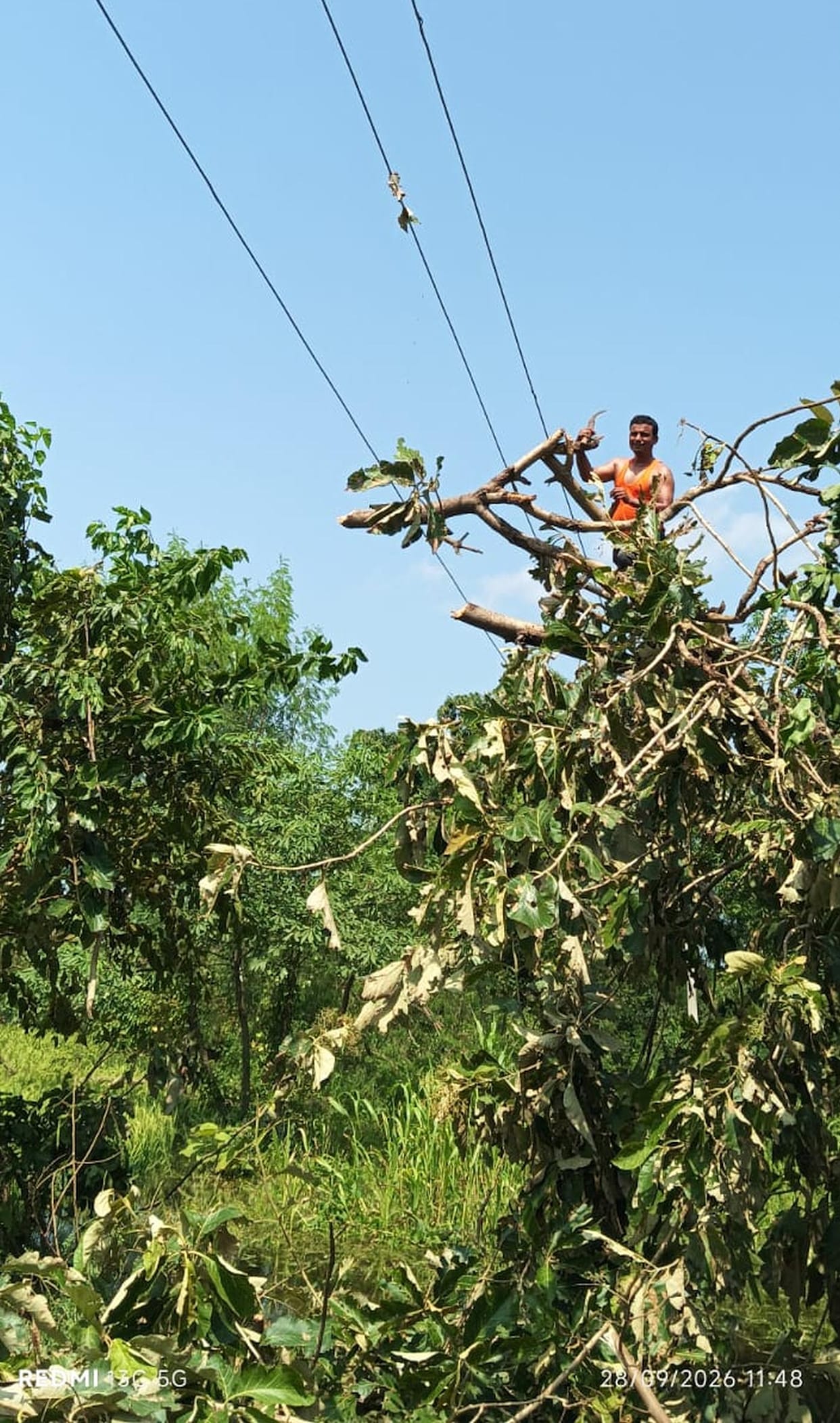 Power outages continue in over 800 villages for the fourth day.