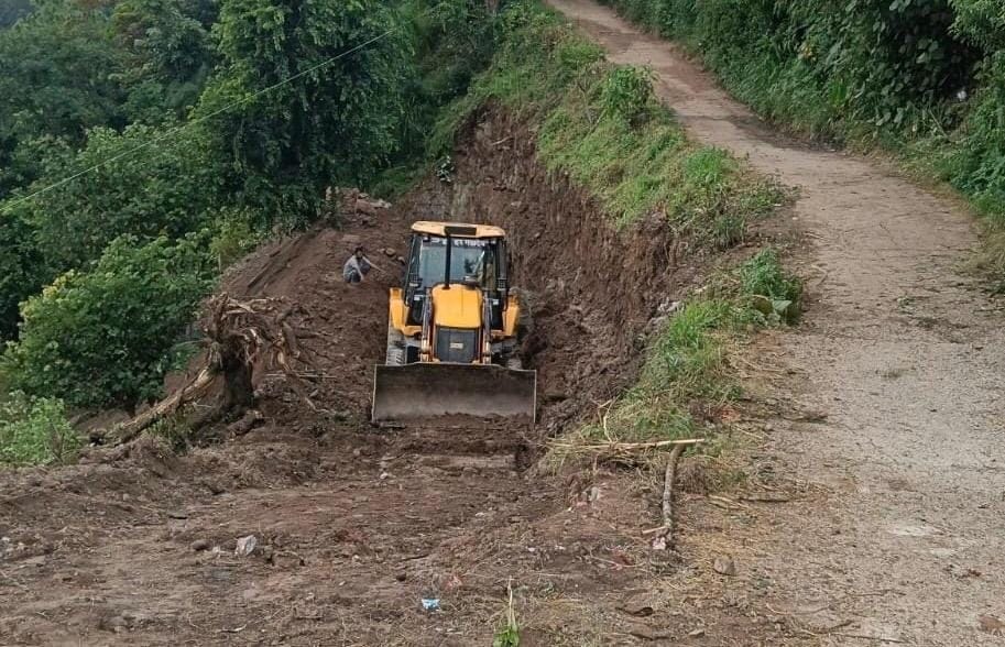 An 8.3-crore-rupee approach road will be constructed for Sun village in Lag Panchayat; work has commenced.