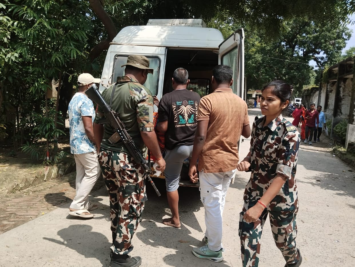 woman found unconscious semi nude in gaya gurpa forest police investigating today bihar news