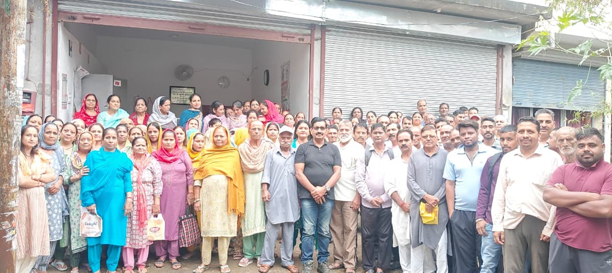 Outrage over closure of Kangra Town Post Office; people take to the streets.