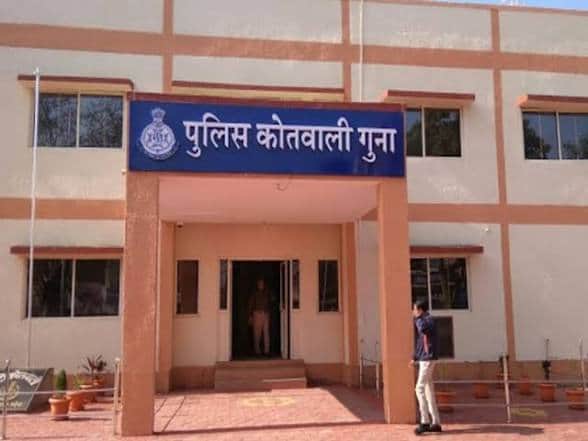Guna: 15-Year-Old Alleges 3 Minors Took Him to Isolated Spot, Assaulted and Misbehaved With Him