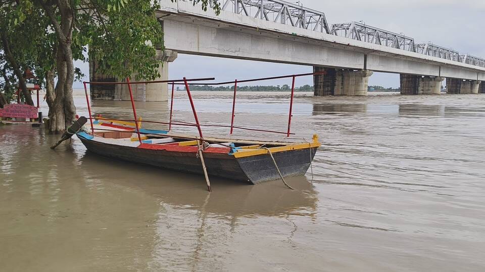 Gandak reaches danger mark; vigilance stepped up.