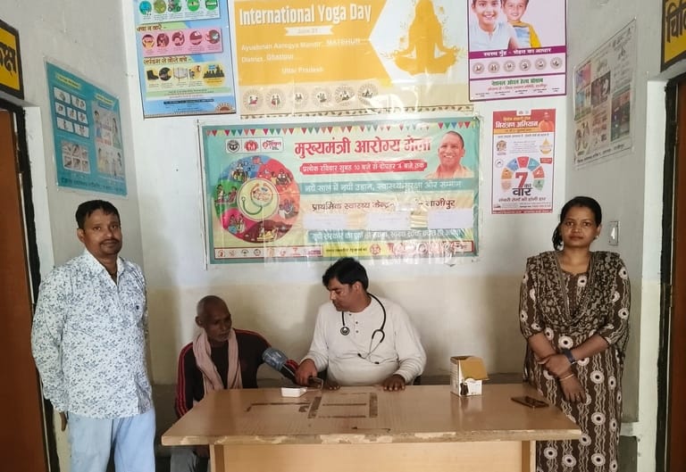 Patients suffering from viral fever, cold and cough, and seasonal ailments arrived at the health fair.