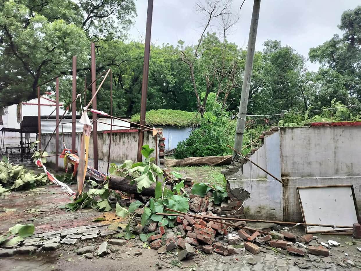 13 houses collapsed due to rain; elderly man dies after tree falls on his thatched hut.
