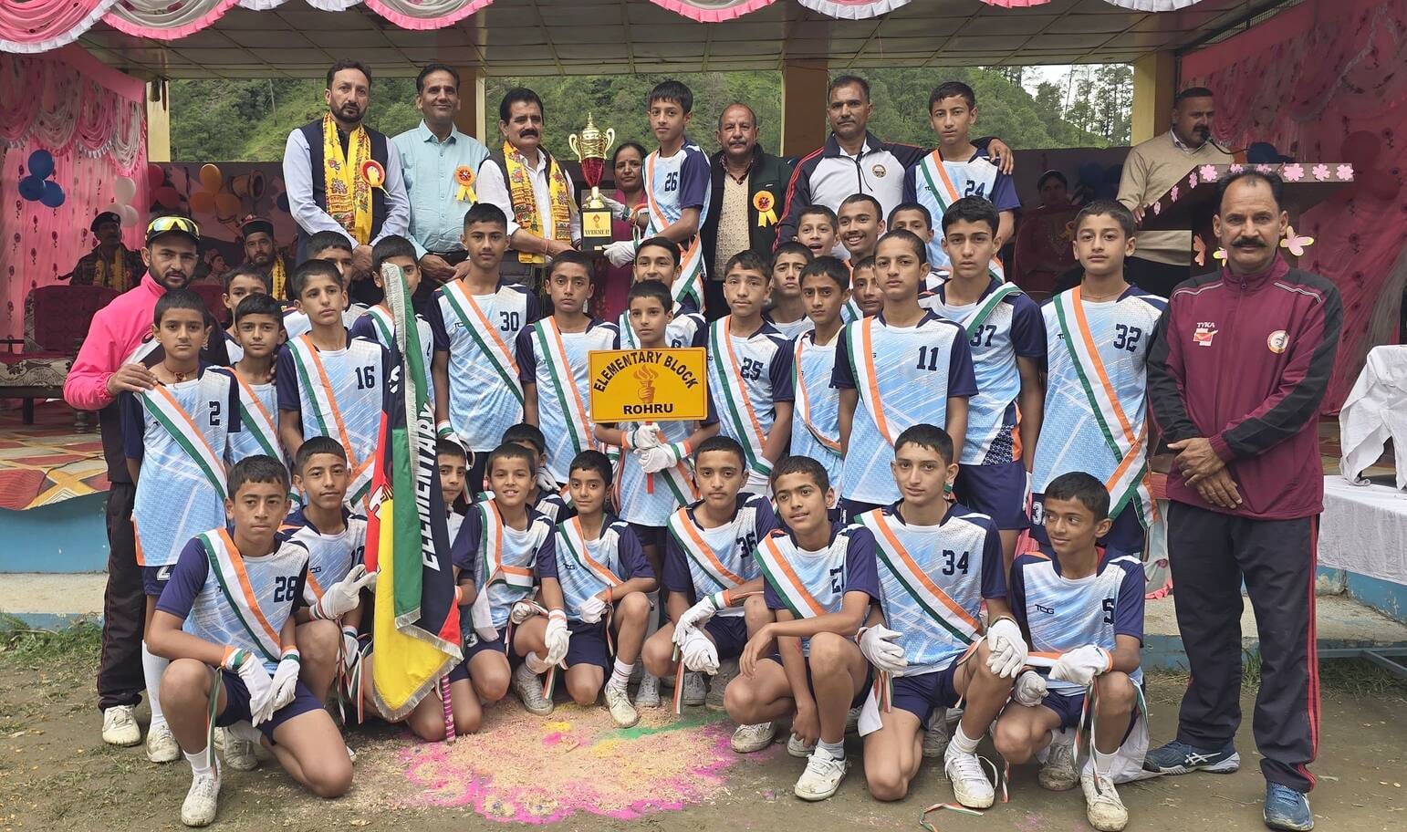 तकलेच स्कूल में आयोजित अंडर-14 छात्र वर्ग की जिला स्तरीय माइनर गेम्स खेलकूद प्रतियोगिता के मार्