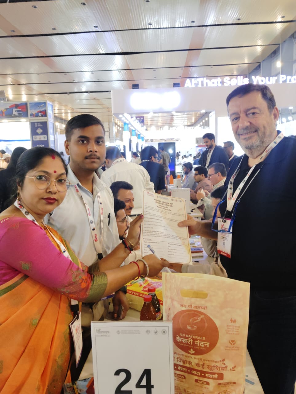 Aliganj mini flour mill signs contract with a Jordanian company