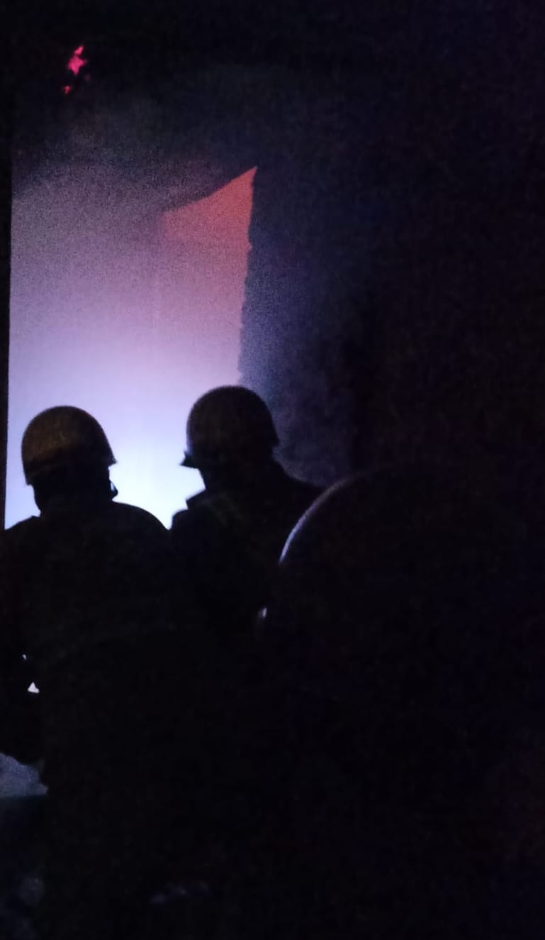 Fire broke out in the house as soon as the TV was switched on, cylinder and AC compressor exploded