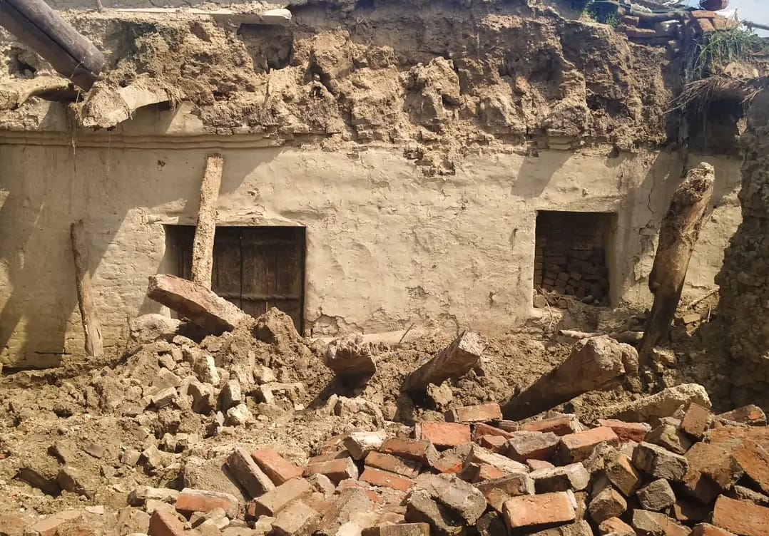 Two houses collapsed in Bijouli village following rain; household belongings buried.