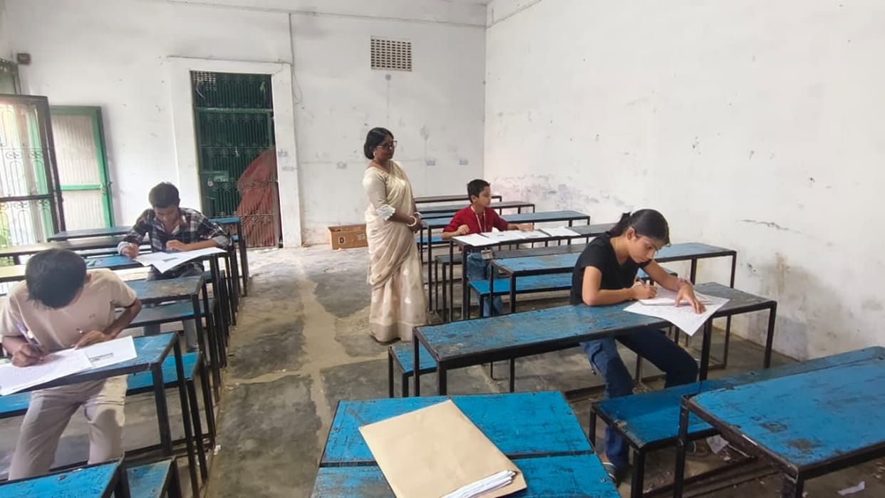Children tested their talent in the Amar Ujala National Olympiad