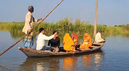 Floods in Bihar: Gandak, Bagmati Kosi rivers overflow; two lakh people affected; embankments breached