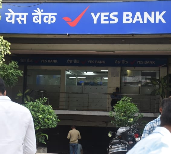Banks opened; customers availed deposit, withdrawal, and other services.