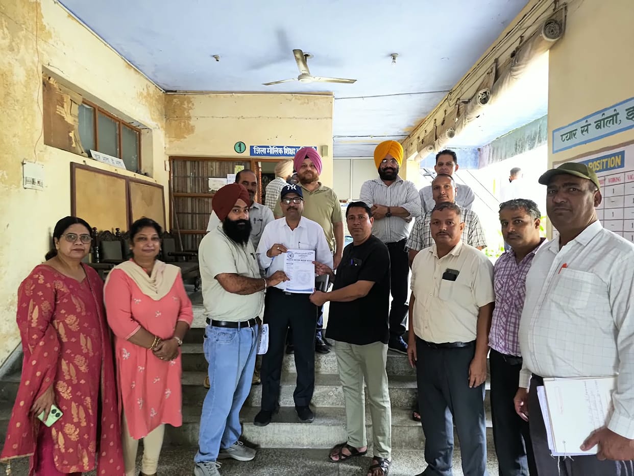 Demand to exempt teachers from the HTET requirement
